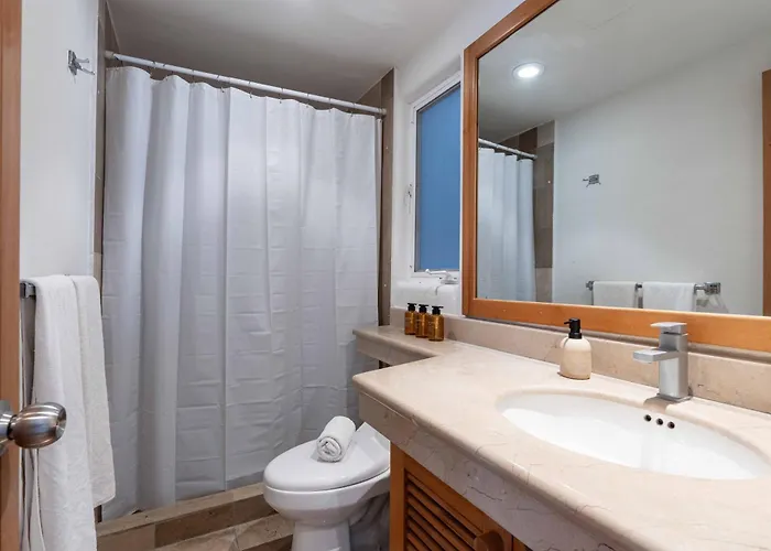 2 Bedroom Sea View Apartamento